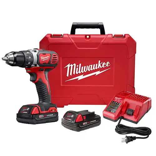 Fan Favorite Milwaukee 2606-22CT M18 1/2" Drill Driver Kit