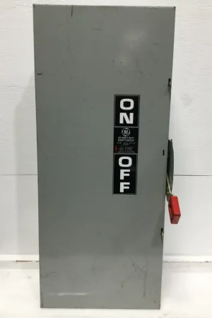 Budget General Electric TH4324 200A 240V Fusible Heavy Duty Safety Switch 31 5/8" x 13"