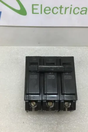 Price Drop General Electric THQB32040 40 Amp 3 Pole 240V Bolt On Breaker - Cosmetic Flaw